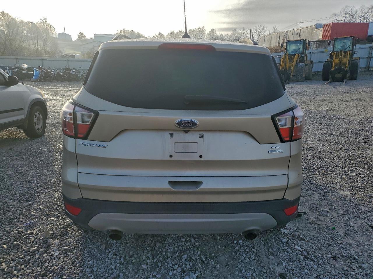 2018 Ford Escape Se - Фото 6