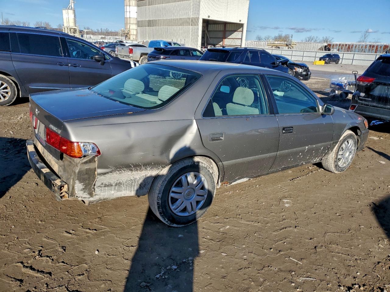 2001 Toyota Camry Ce - Image 3