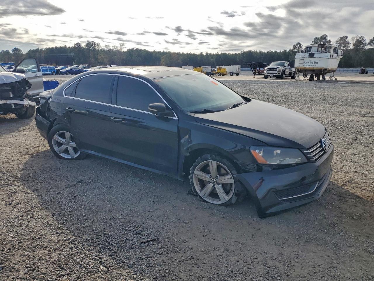 2013 Volkswagen Passat Se - Фото 4