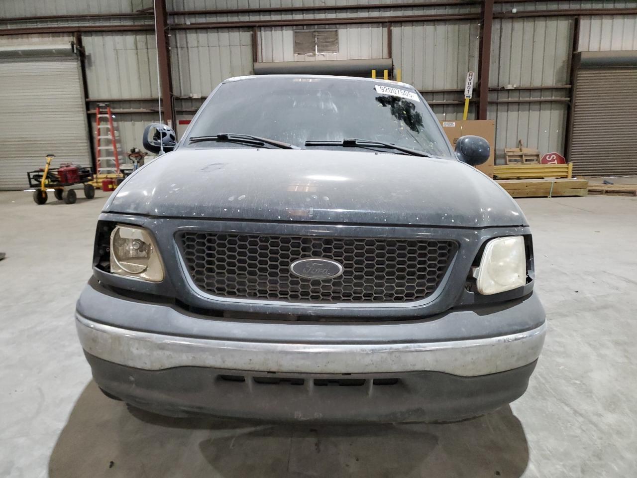2001 Ford F150 Super - Фото 5