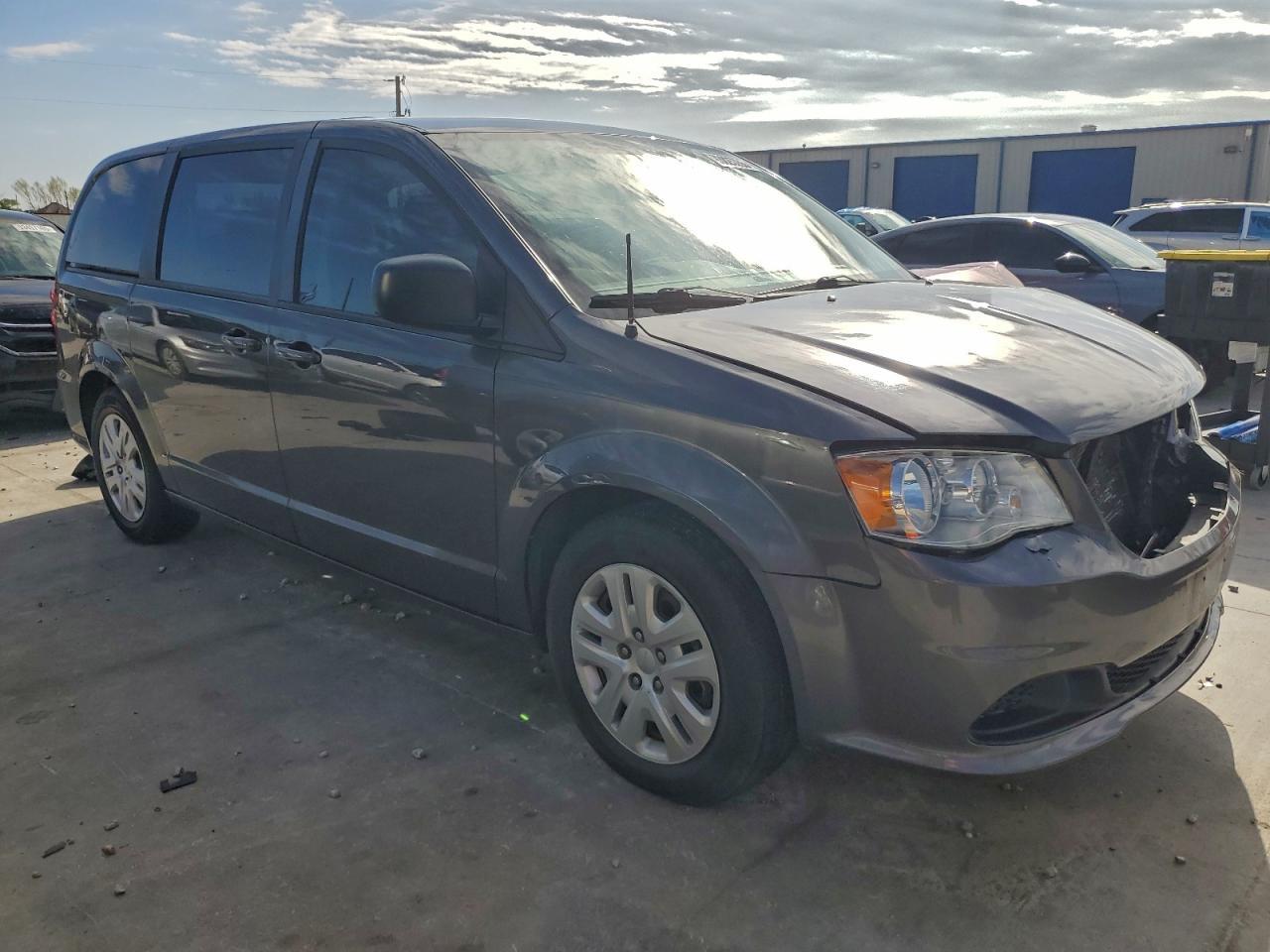 2018 Dodge Grand Caravan Se - Фото 4