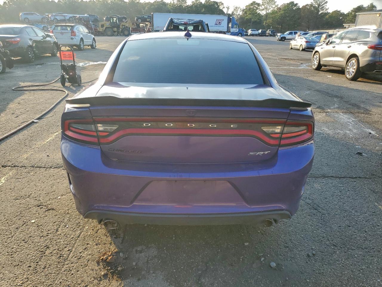 2018 Dodge Charger R/T - Image 6