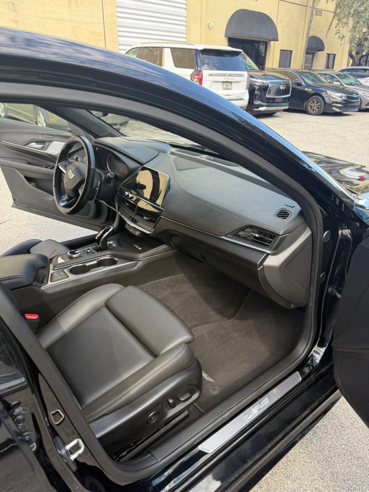 2020 Cadillac Ct4-V - Image 5