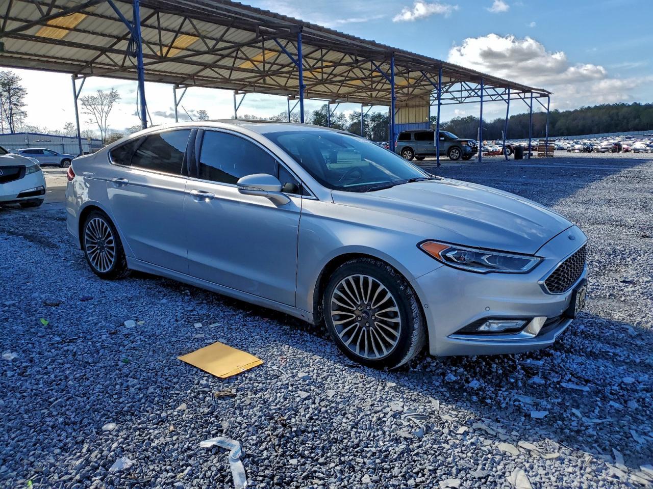 2017 Ford Fusion Titanium Hev - Фото 4