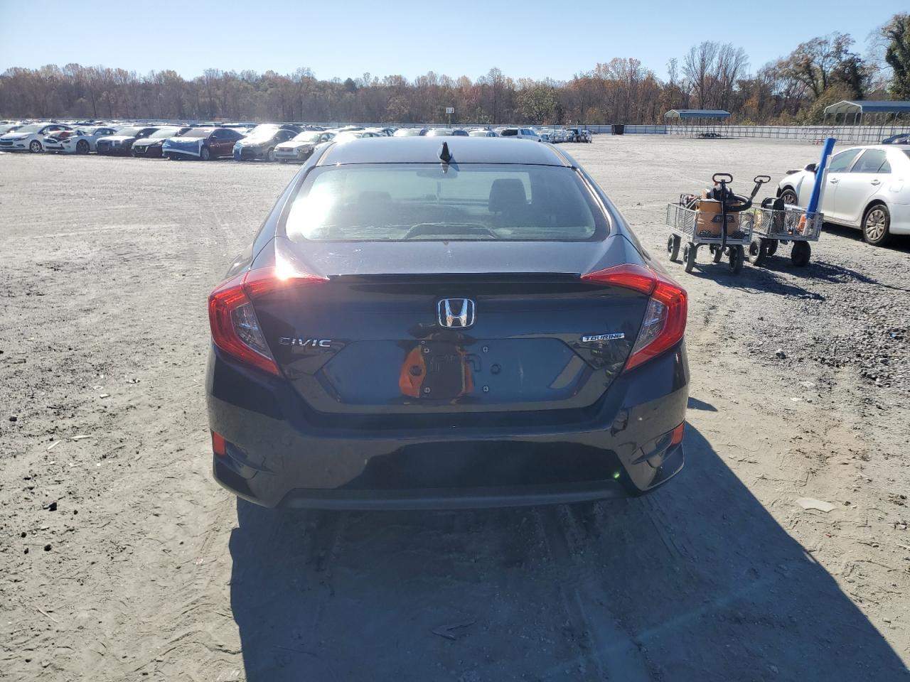 2016 Honda Civic Touring - Фото 6