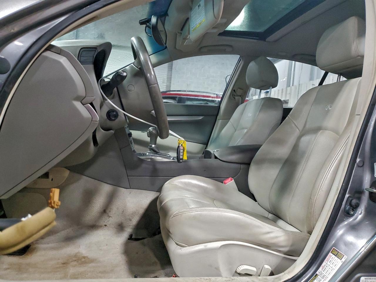 2013 Infiniti G37 - Image 7