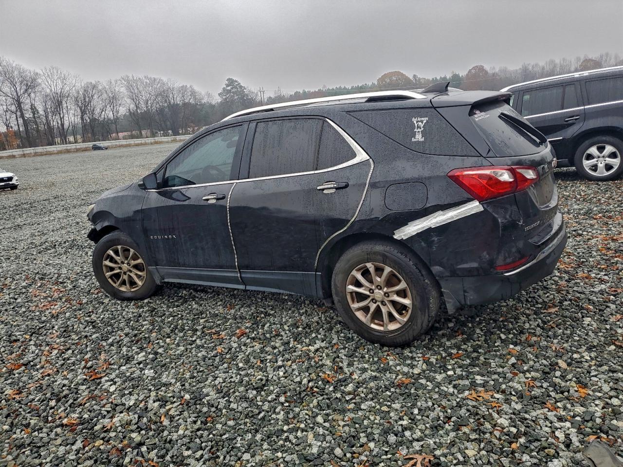 2018 Chevrolet Equinox Lt - Image 2