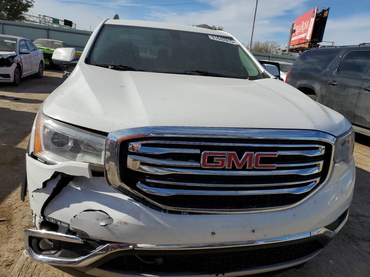 2019 GMC Acadia Sle - Image 5
