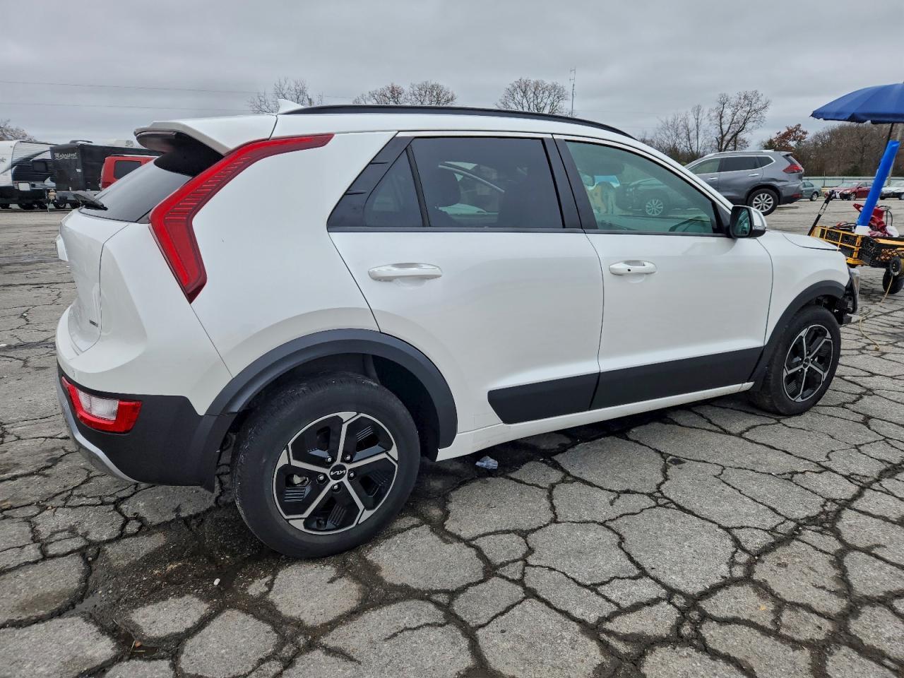 2023 Kia Niro Ex - Фото 3