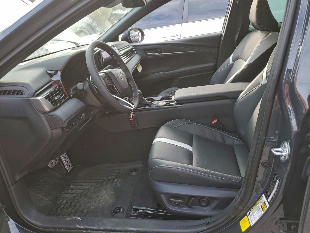 2025 Toyota Camry Xse - Image 7