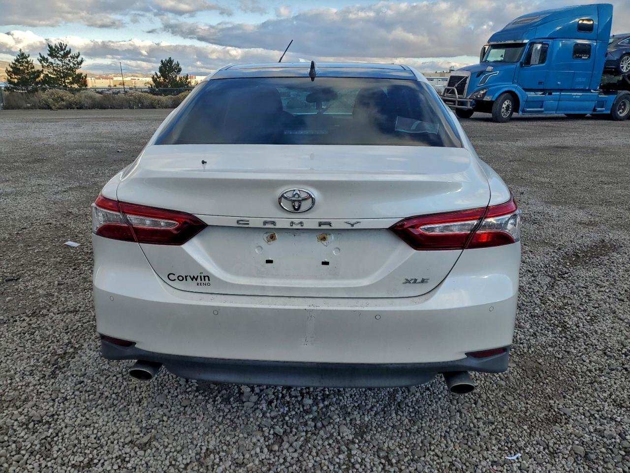 2018 Toyota Camry Xse - Image 6