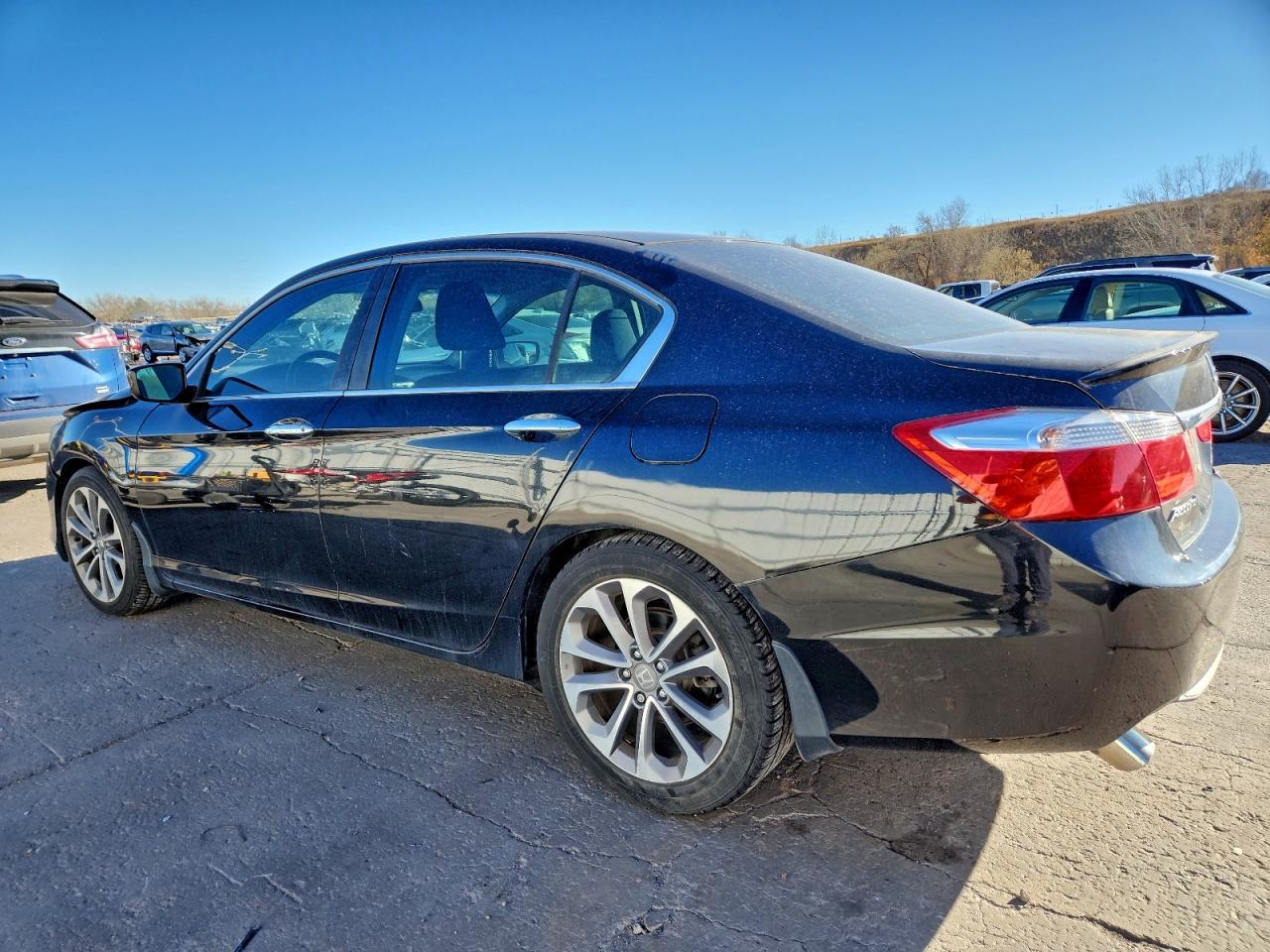 2015 Honda Accord Sport - Image 2