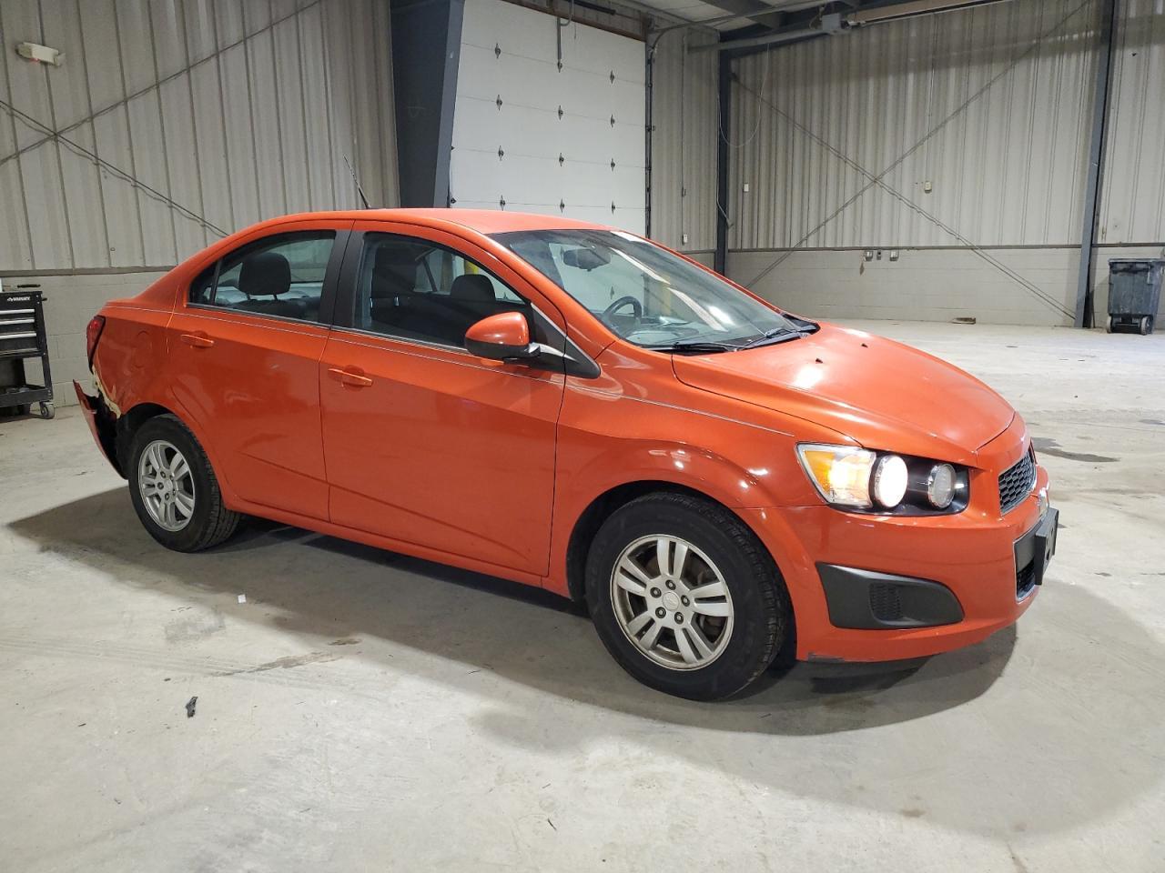 2013 Chevrolet Sonic Lt - Фото 4