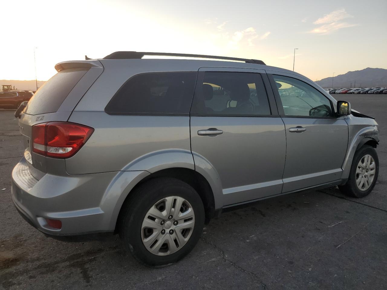 2018 Dodge Journey Sxt - Фото 3