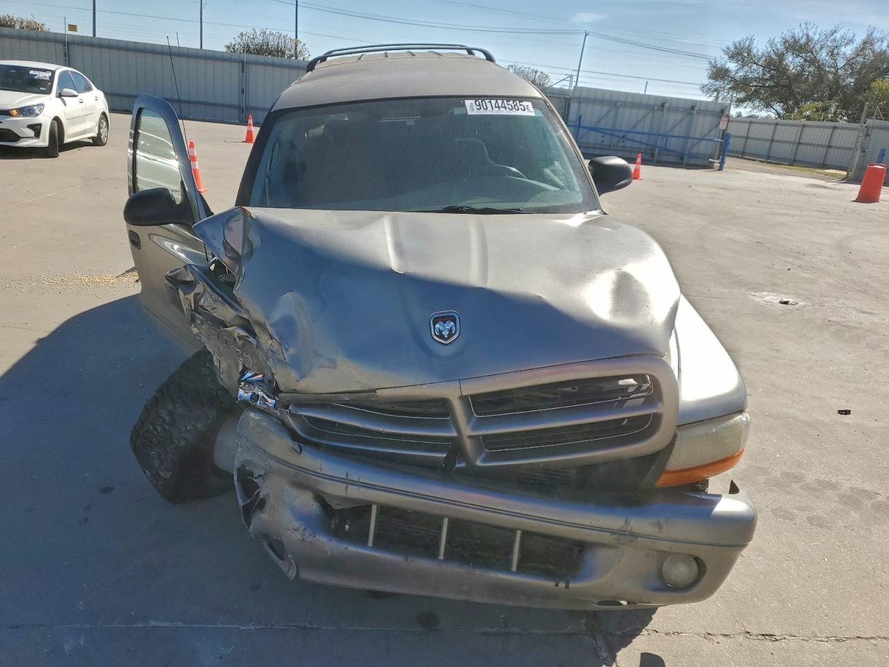 2001 Dodge Durango - Image 5