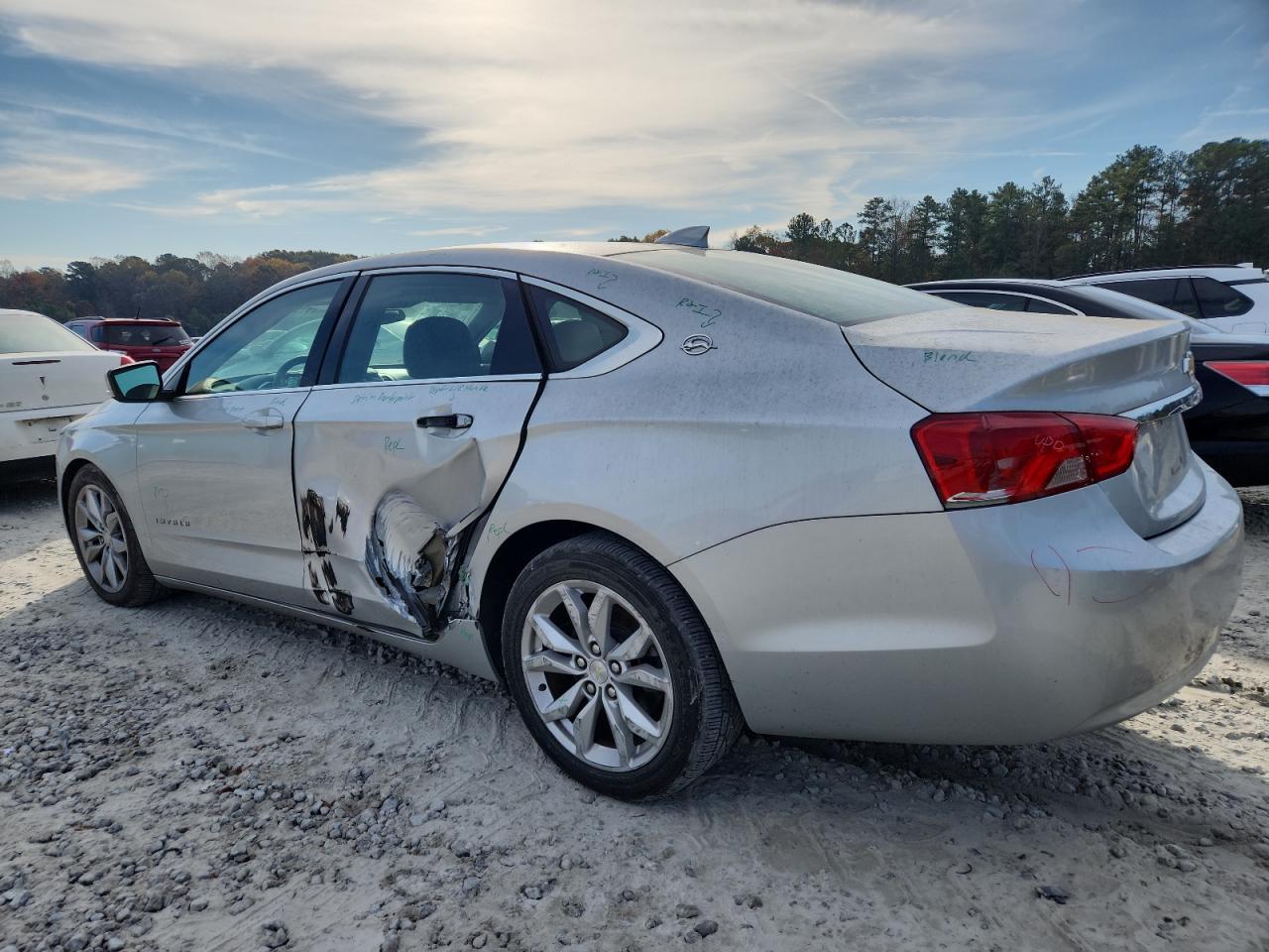 2016 Chevrolet Impala Lt - Фото 2
