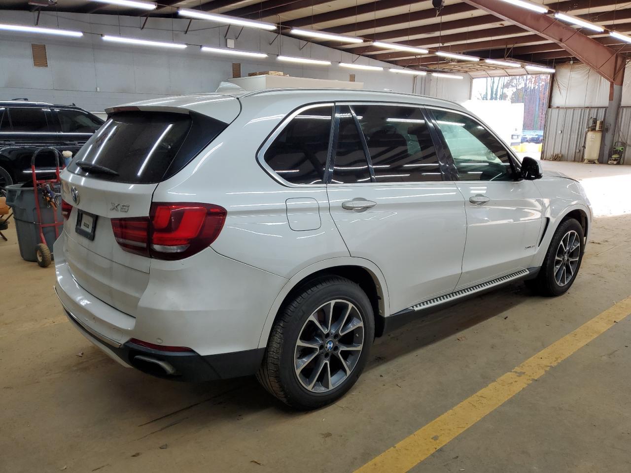 2017 BMW X5 xDrive50I Lux - Image 3