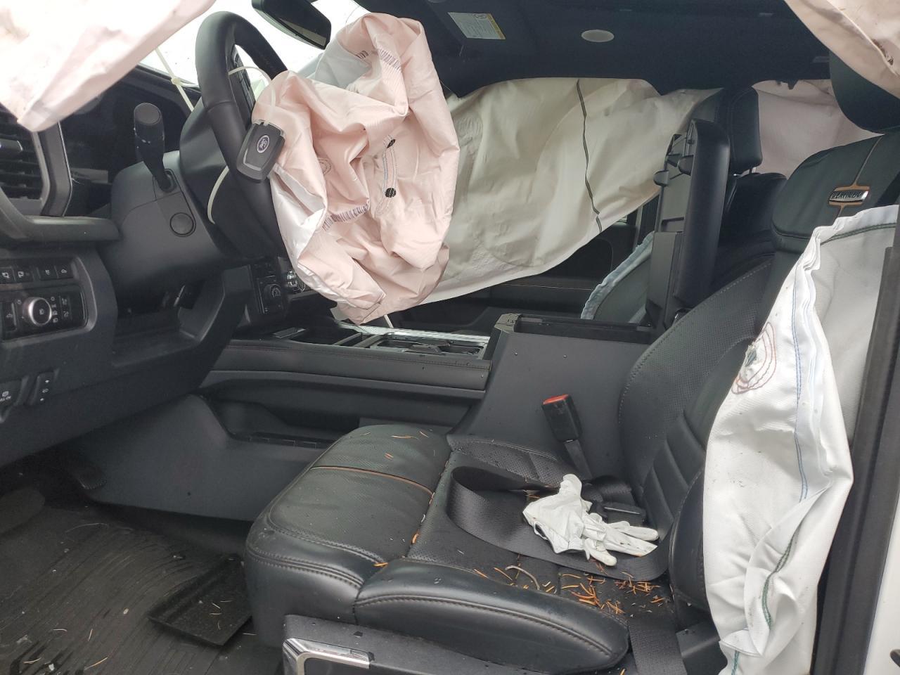 2024 Ford F250 Super Duty - Фото 7