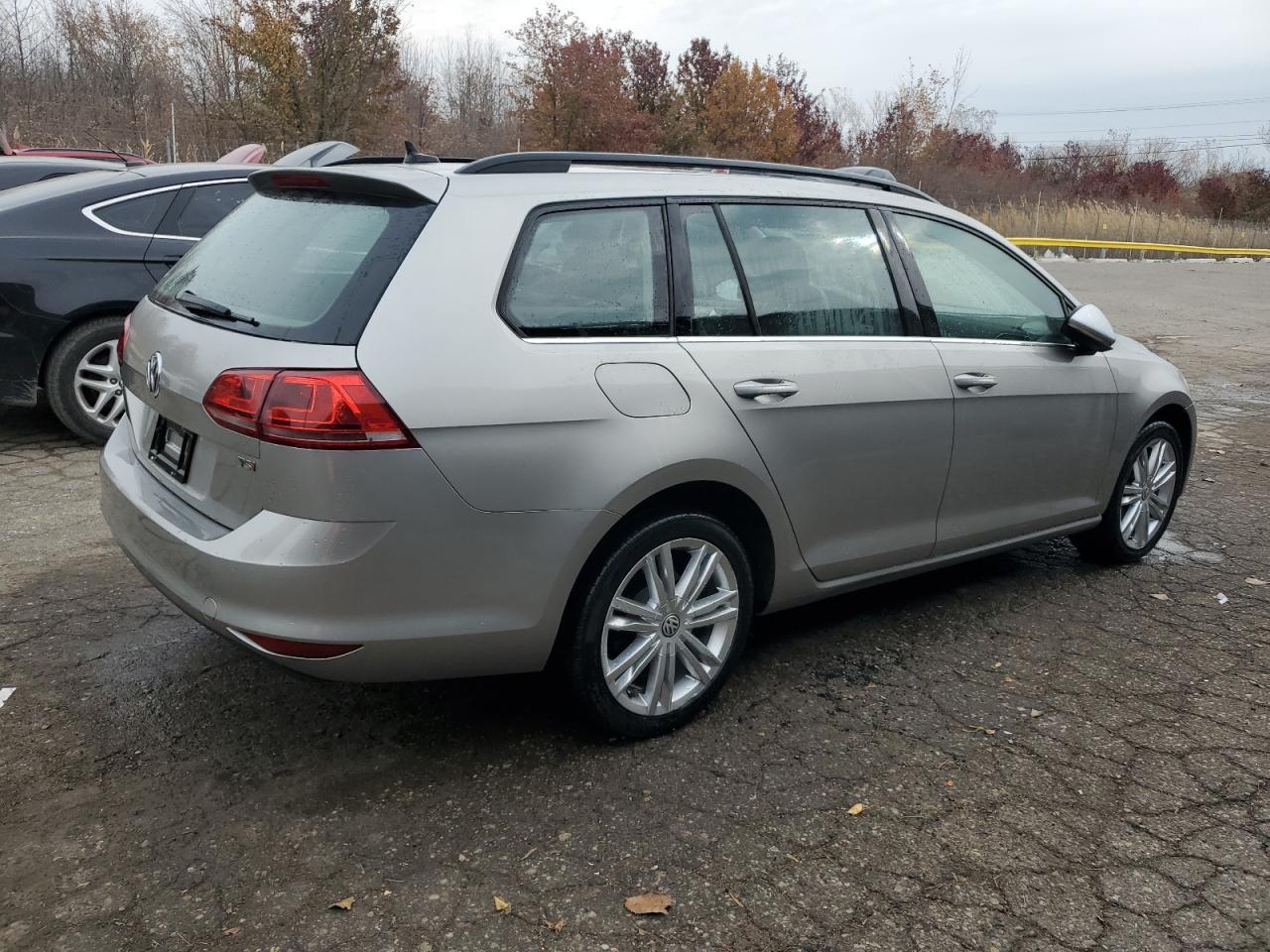 2016 Volkswagen Golf Sportwagen S - Фото 3