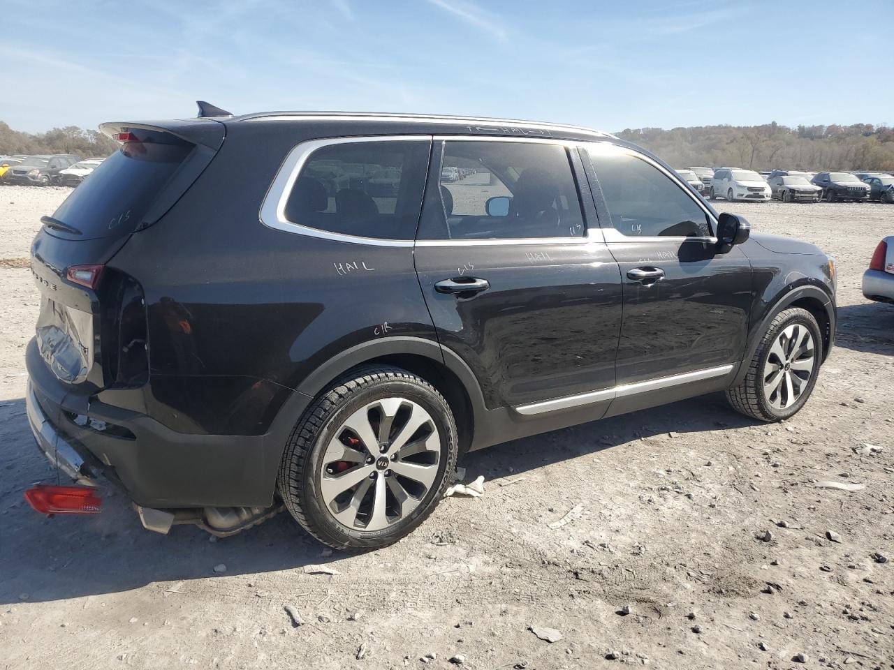 2021 Kia Telluride S - Image 3