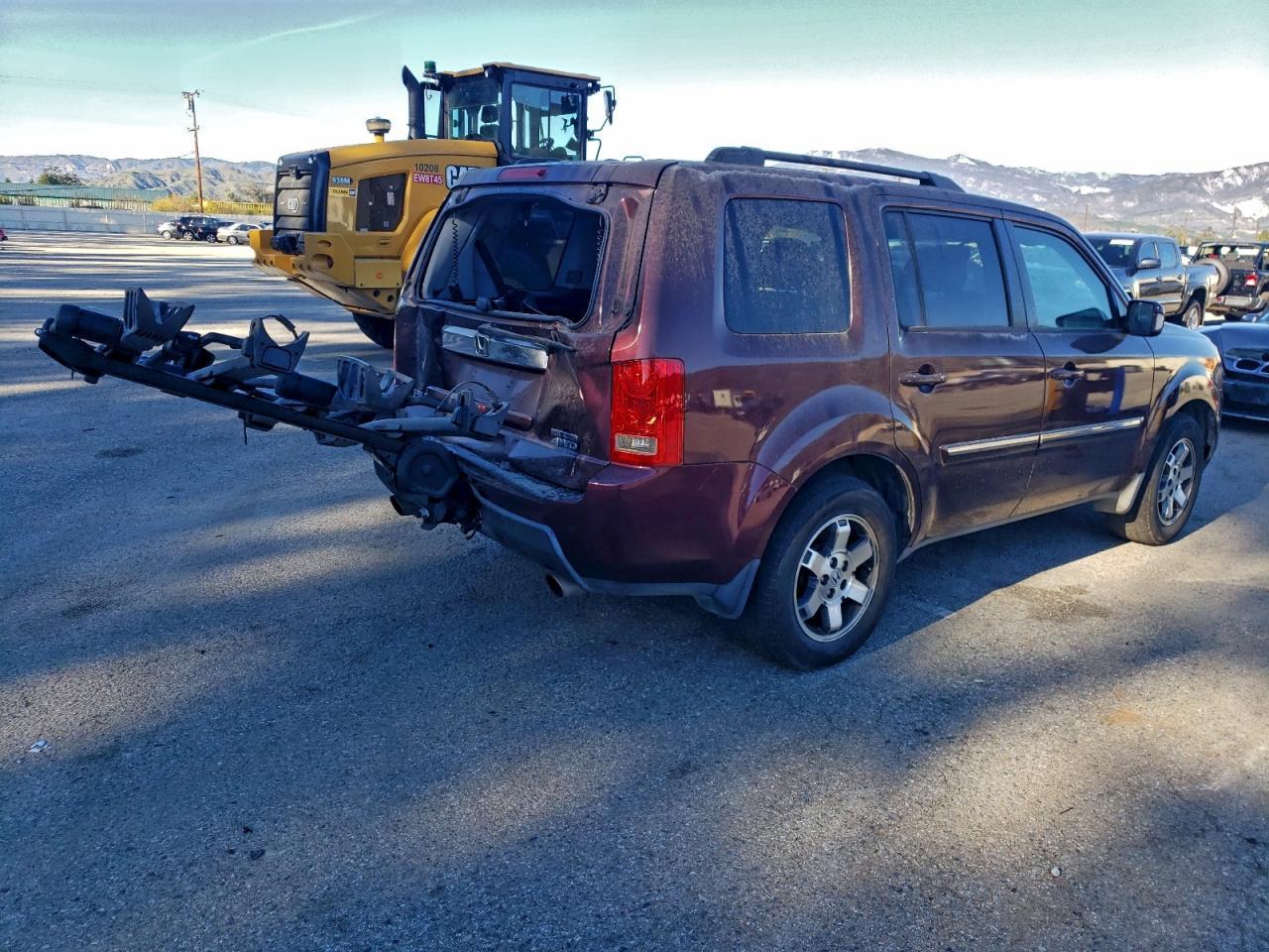 2010 Honda Pilot Touring - Image 3