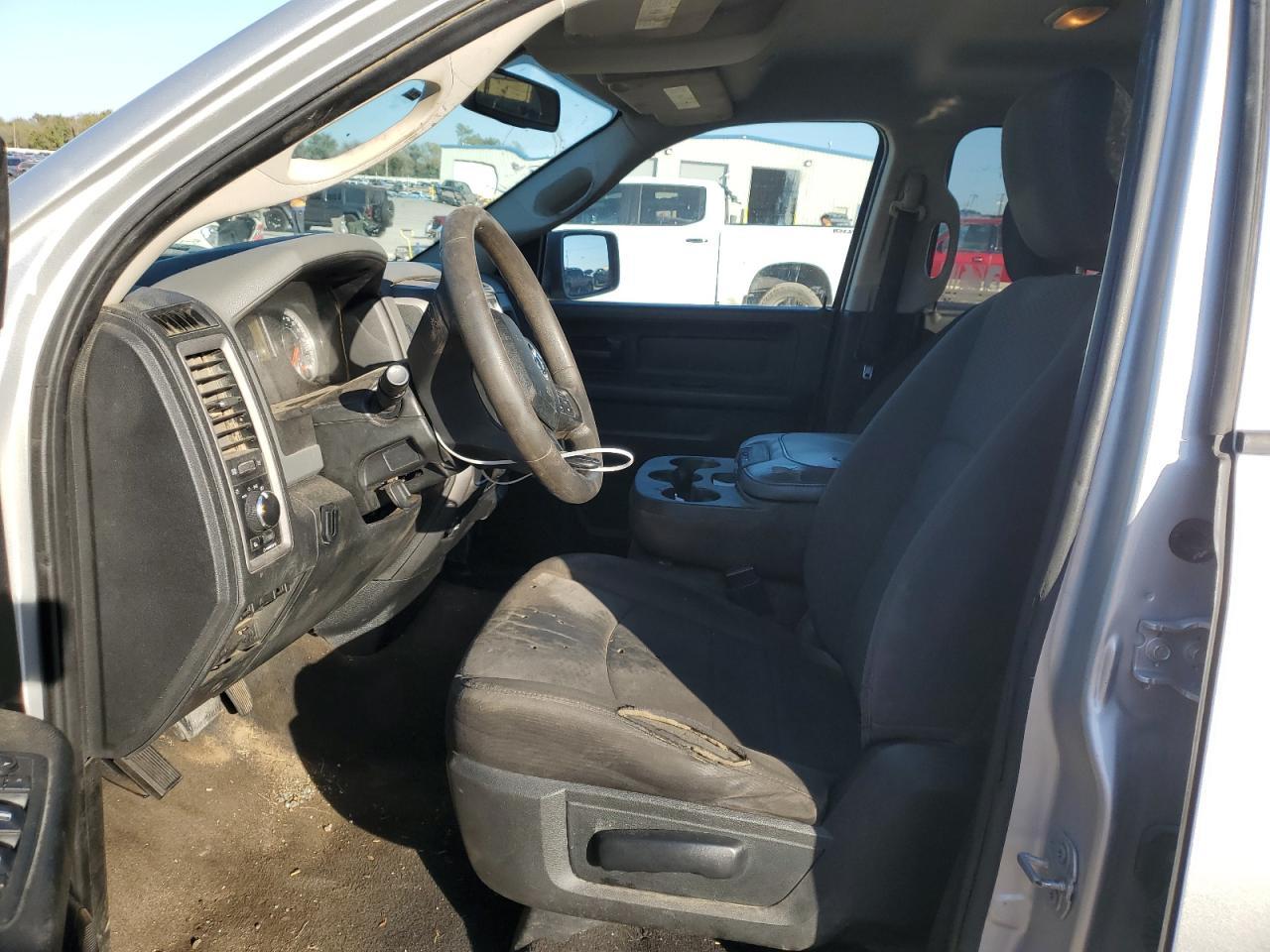 2018 Ram 1500 St - Image 7