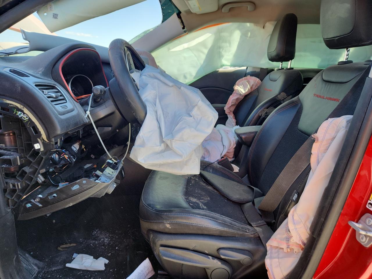 2020 Jeep Compass Trailhawk - Image 7