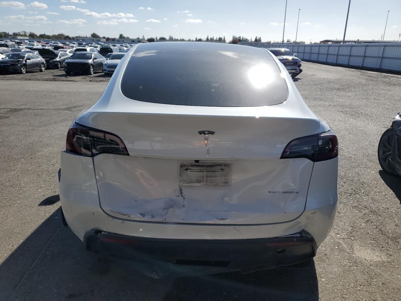 2023 Tesla Model Y - Image 6