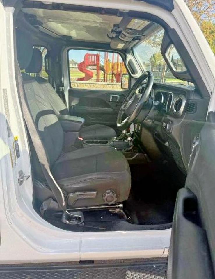 2020 Jeep Wrangler Unlimited Sahara - Фото 5