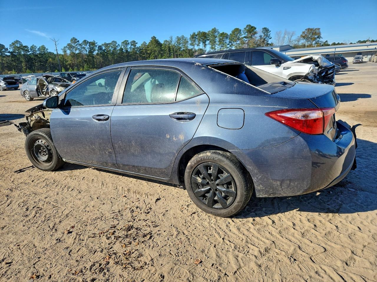 2018 Toyota Corolla L - Фото 2