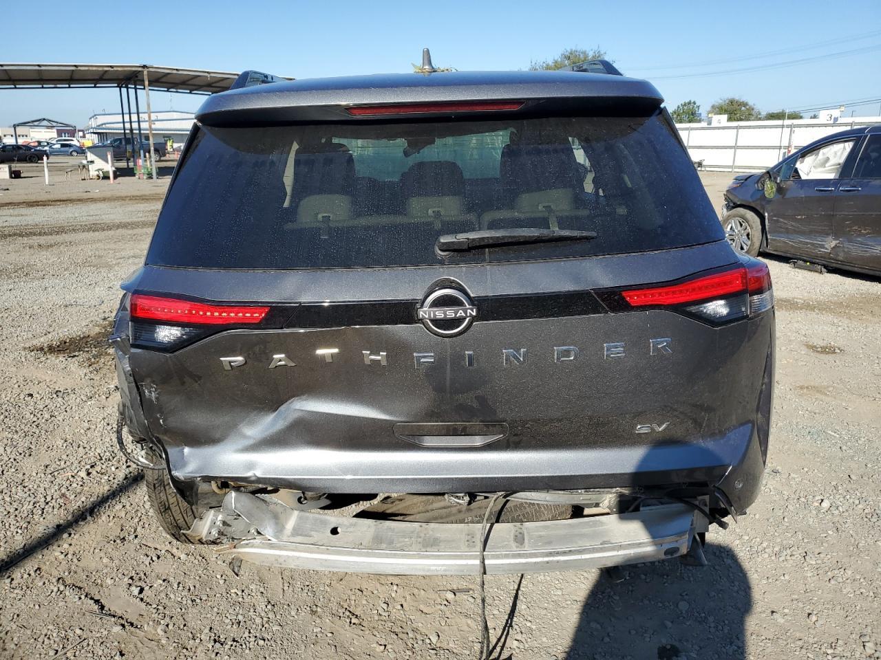 2022 Nissan Pathfinder Sv - Фото 6