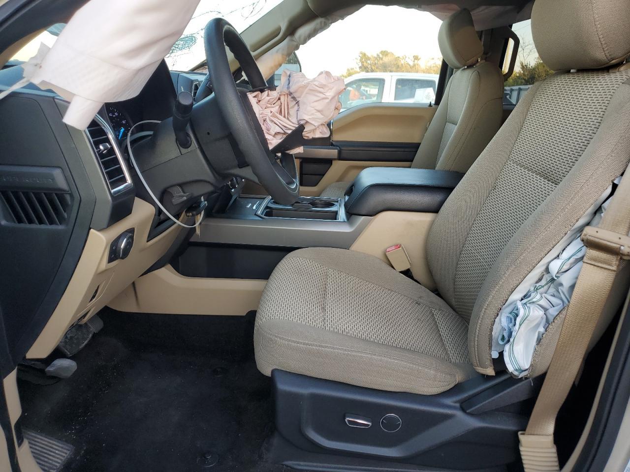 2018 Ford F250 Super Duty - Image 7