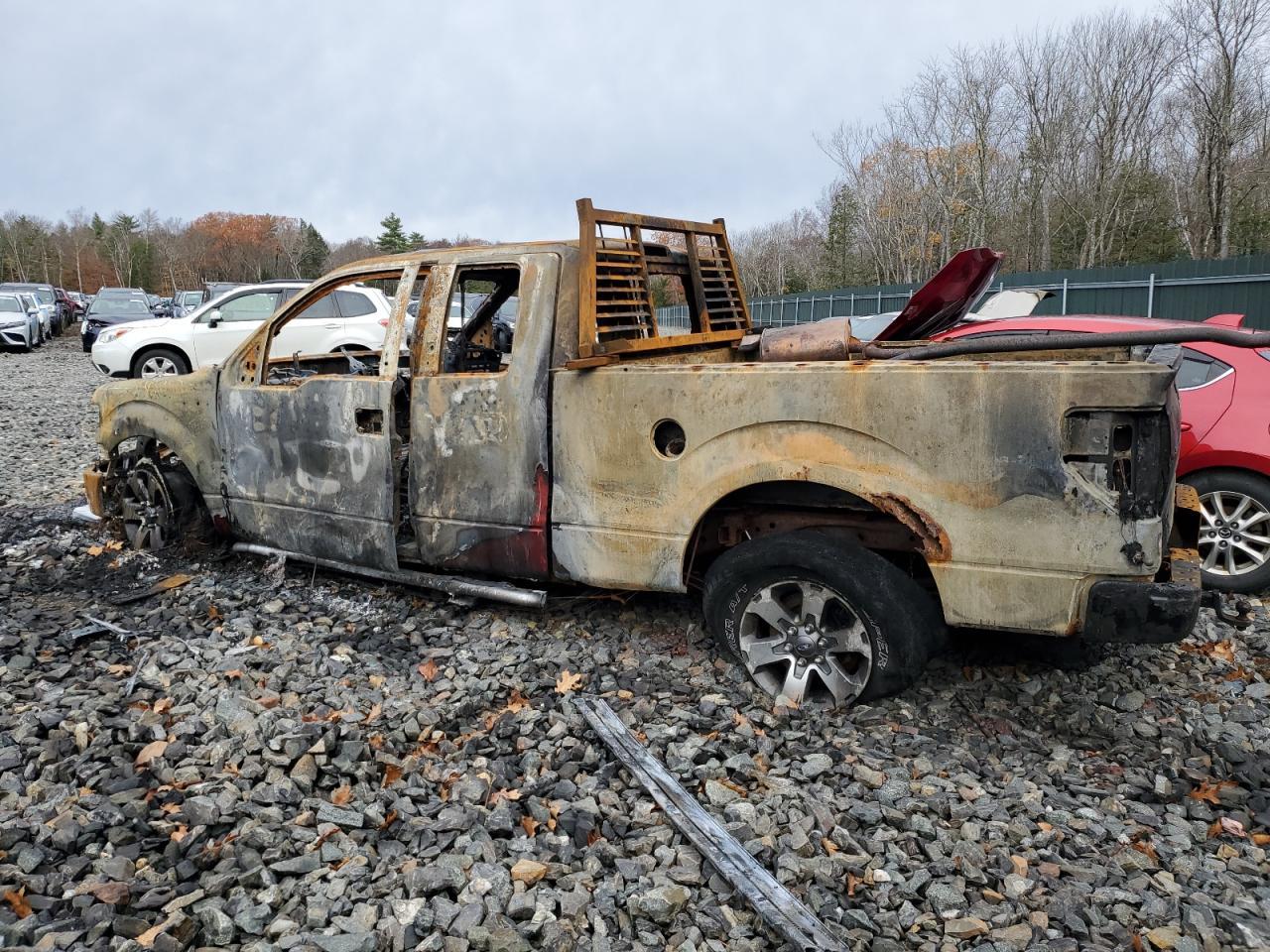 2012 Ford F150 Super Cab - Фото 2