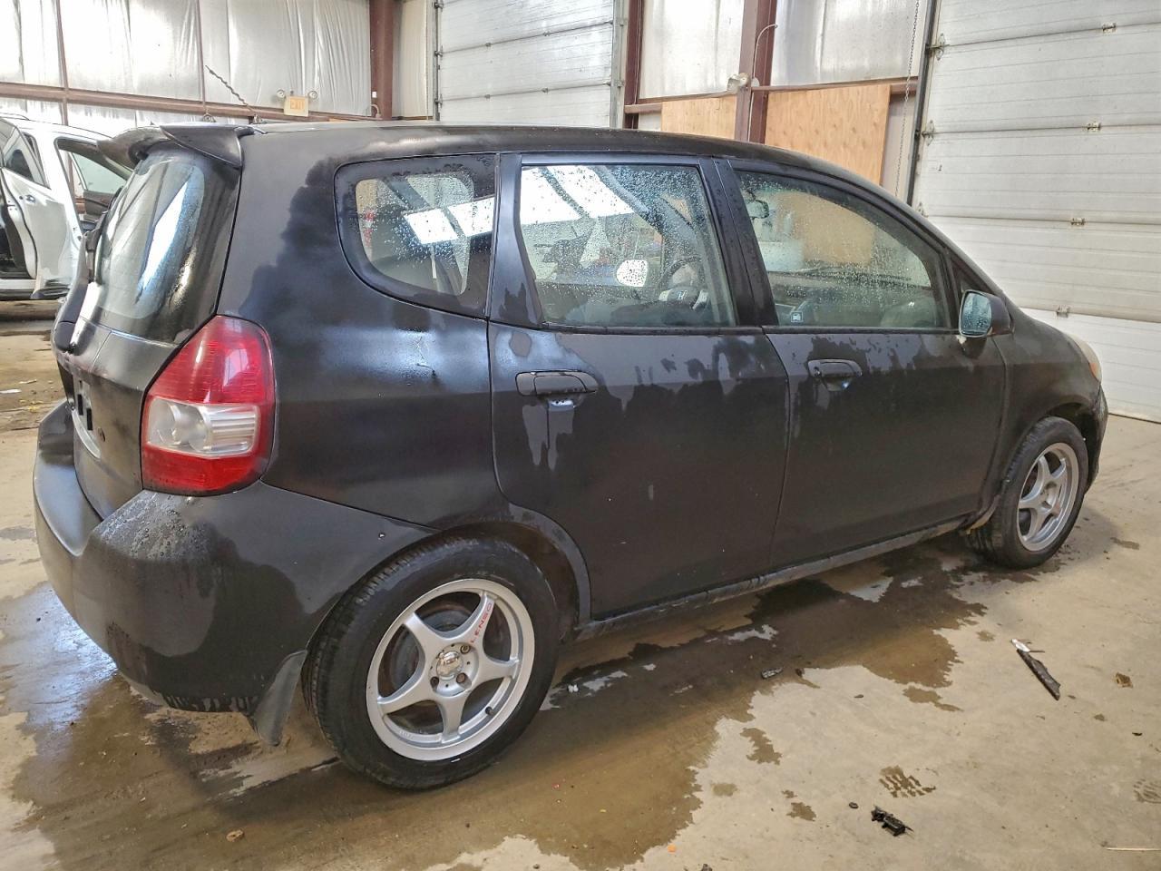 2007 Honda Fit - Image 3