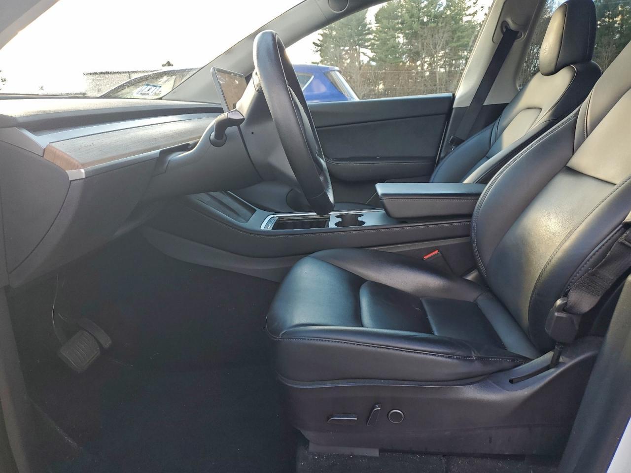 2022 Tesla Model Y - Фото 7