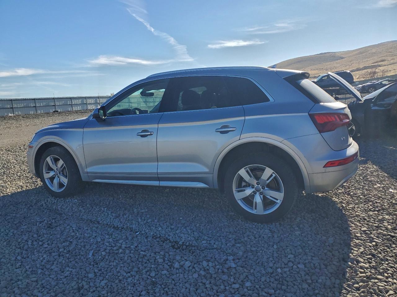 2018 Audi Q5 Premium Plus - Фото 2