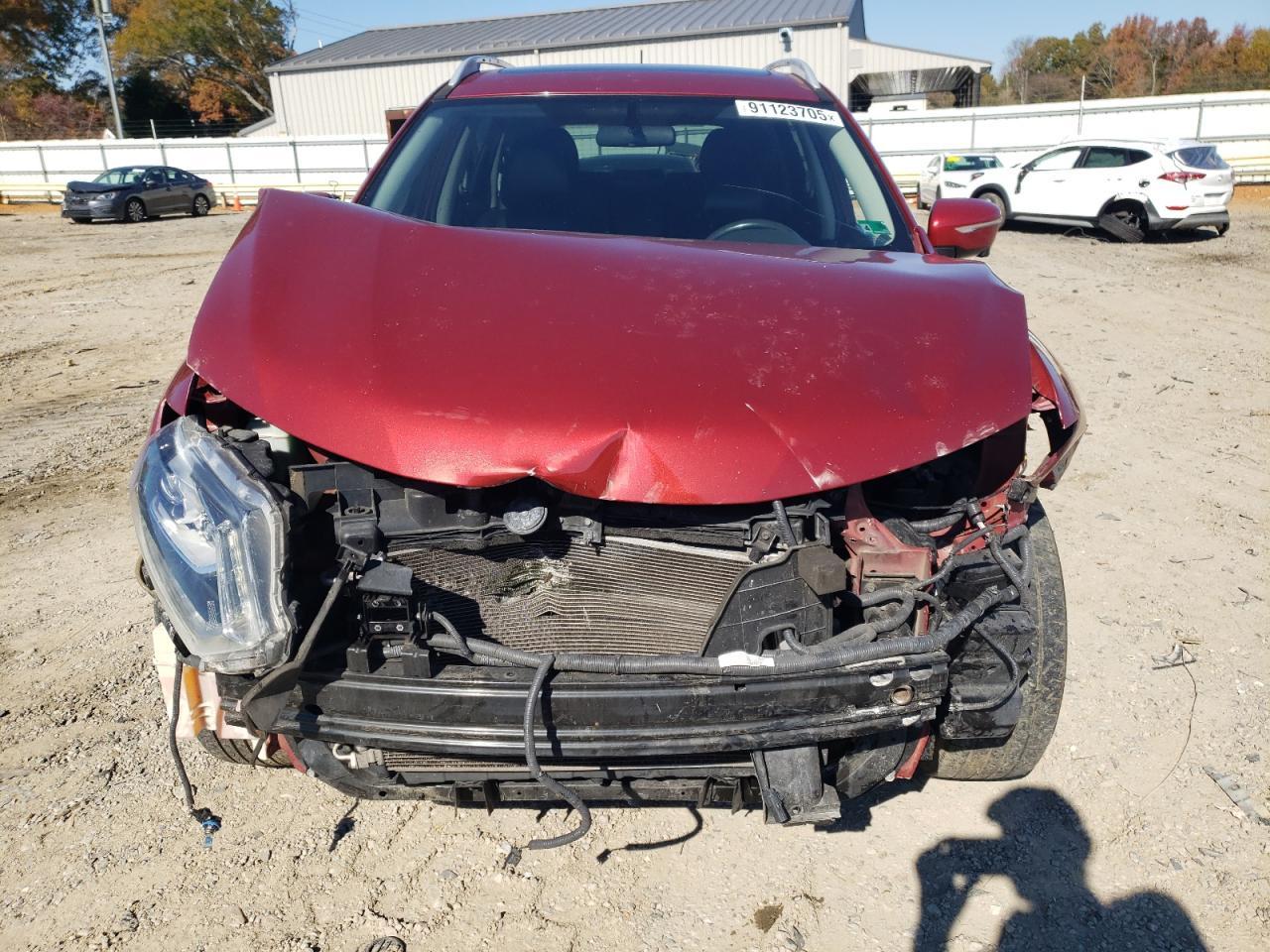 2015 Nissan Rogue S - Фото 5