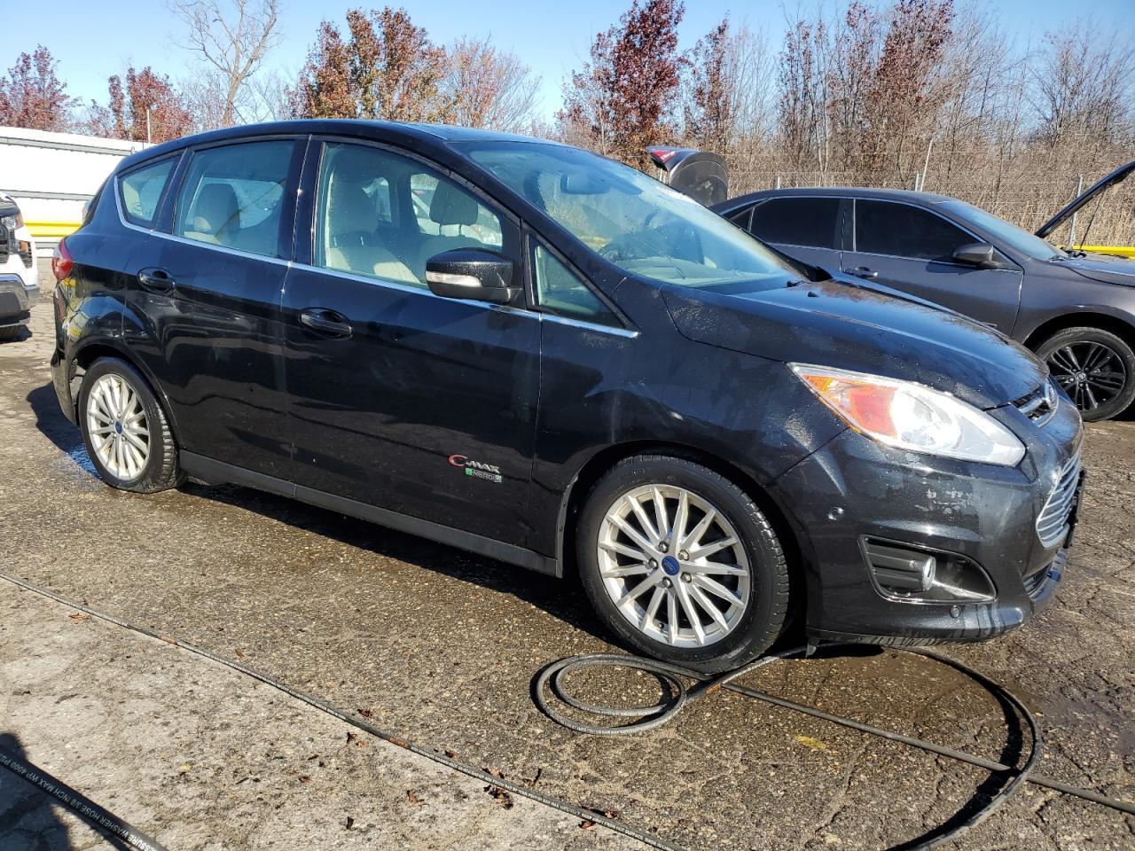 2015 Ford C-Max Premium Sel - Image 4