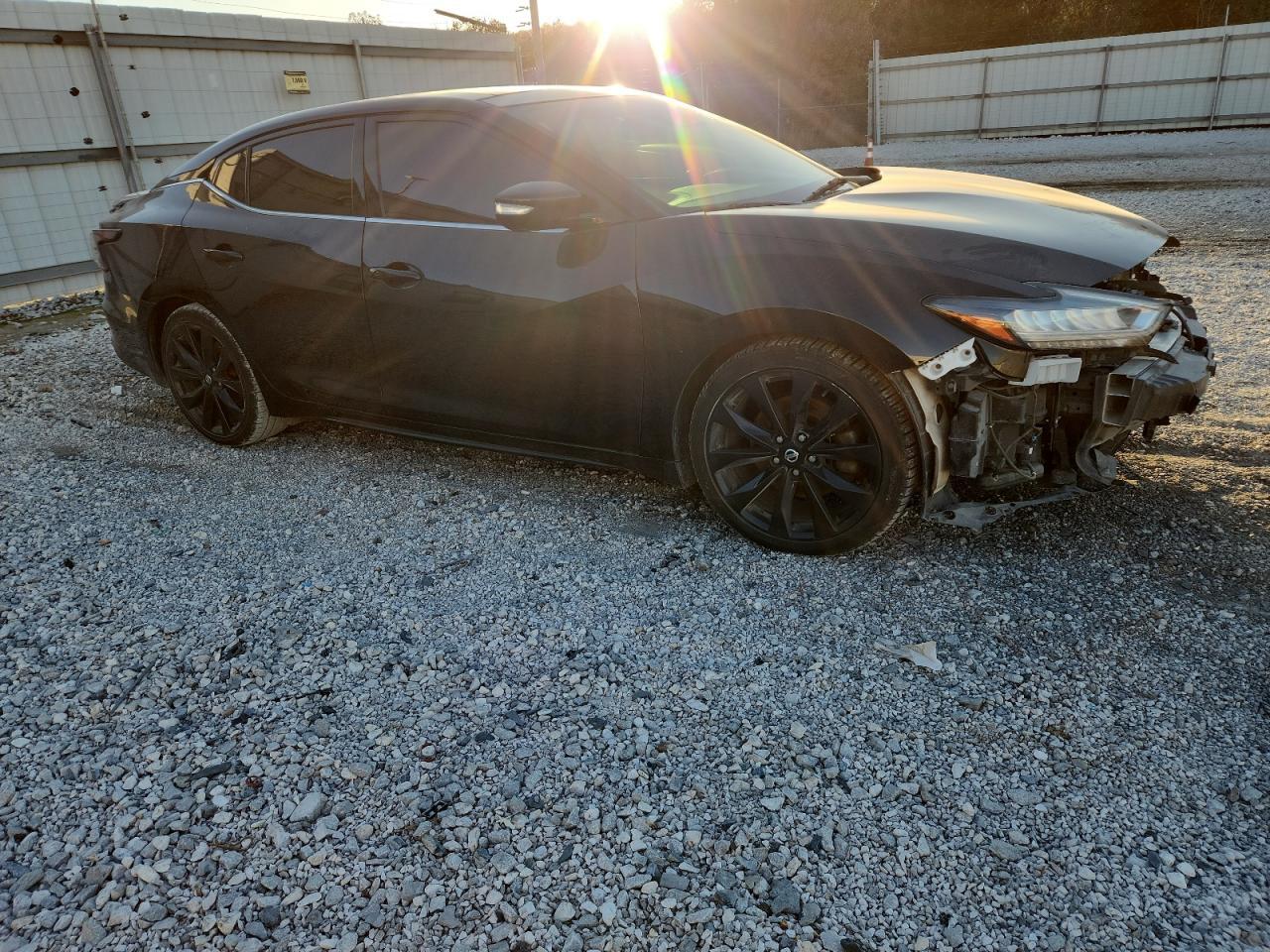 2019 Nissan Maxima S - Image 4