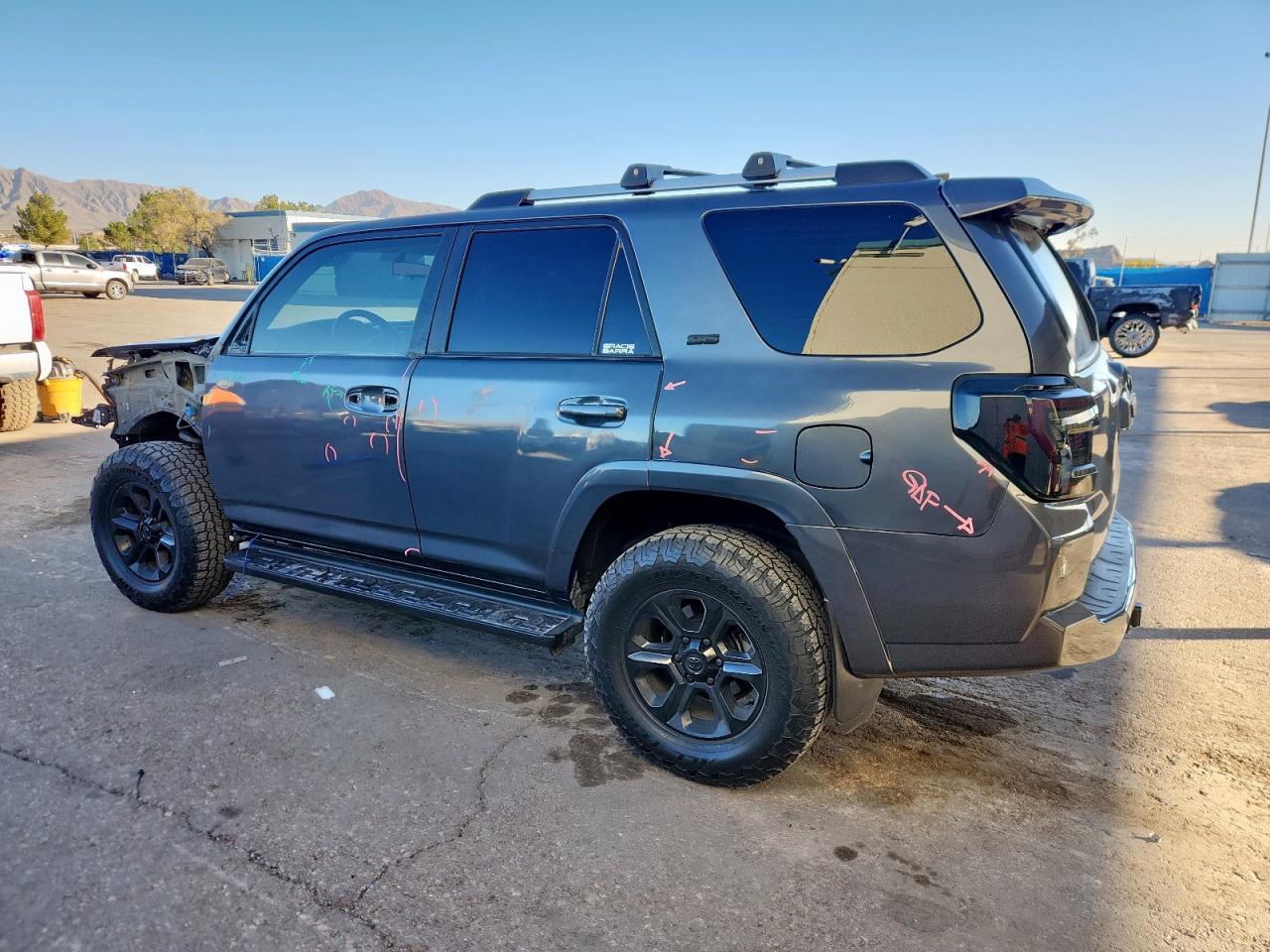 2019 Toyota 4Runner Sr5/Sr5 Premium - Фото 2