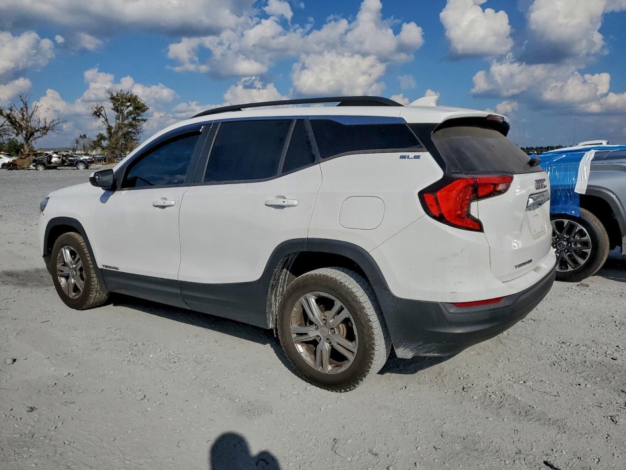 2018 GMC Terrain Sle - Фото 2