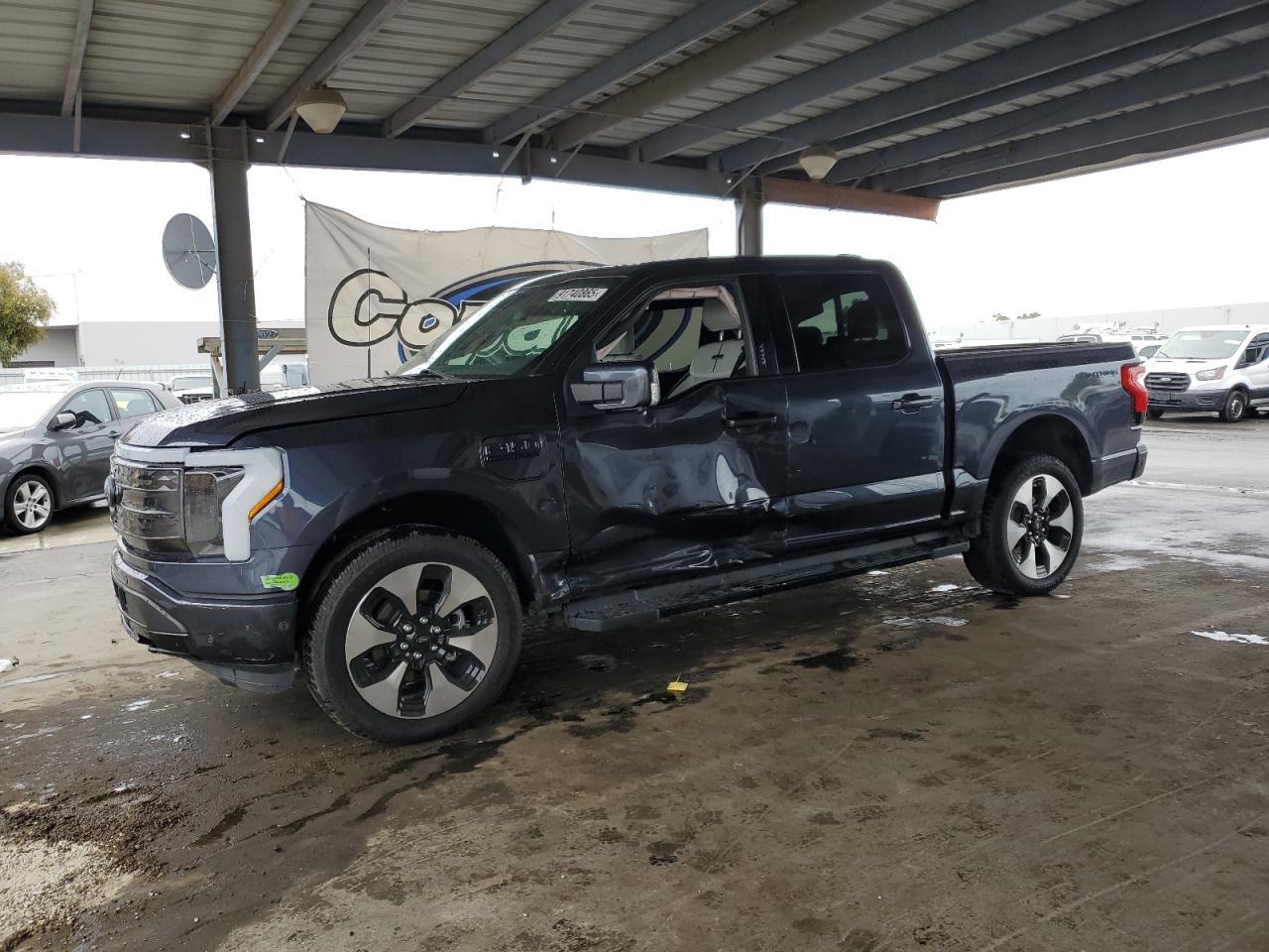 2022 Ford F150 Lightning Pro