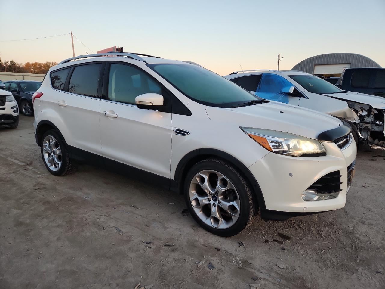 2013 Ford Escape Titanium - Image 4