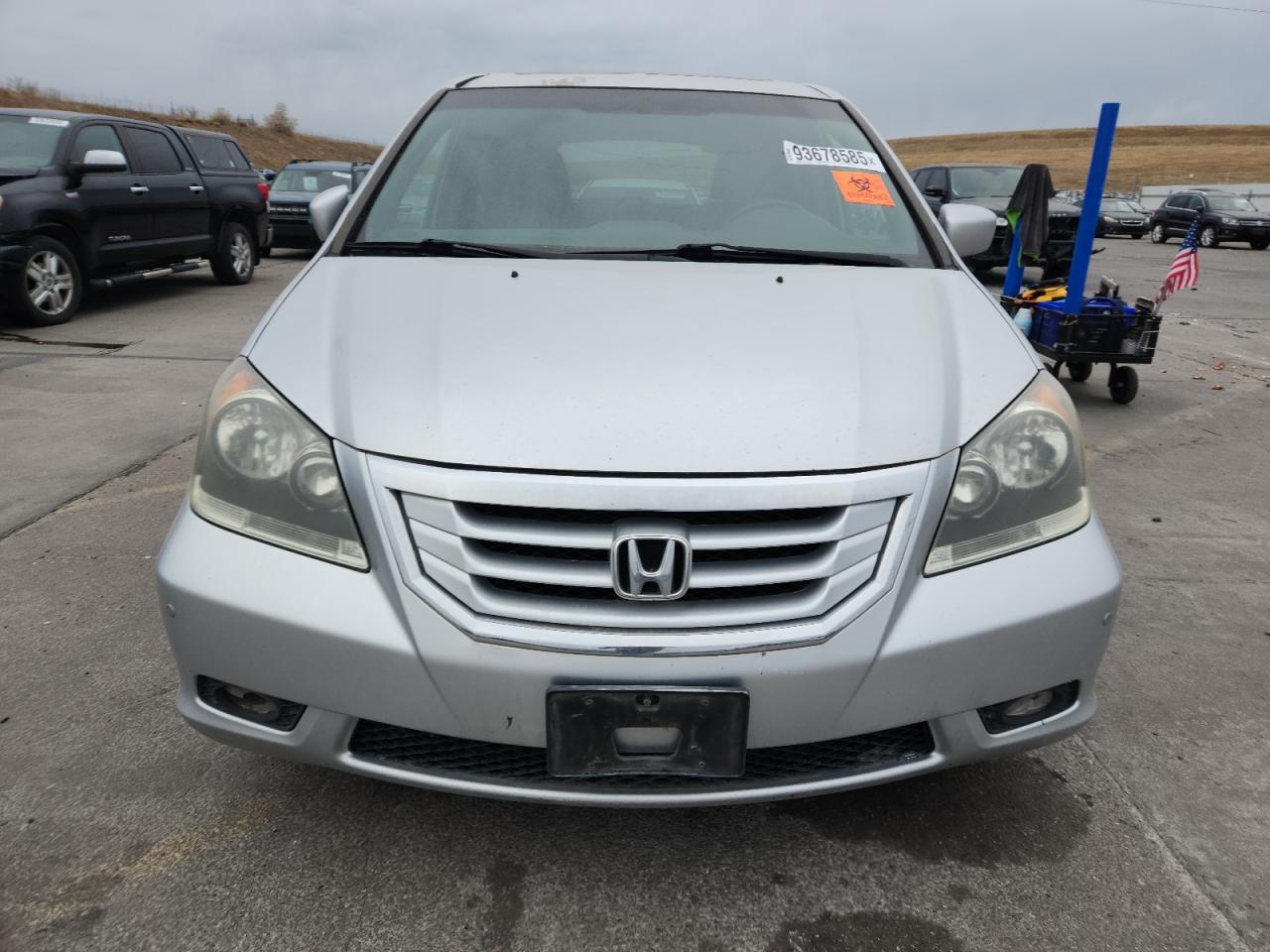 2010 Honda Odyssey Touring - Image 5