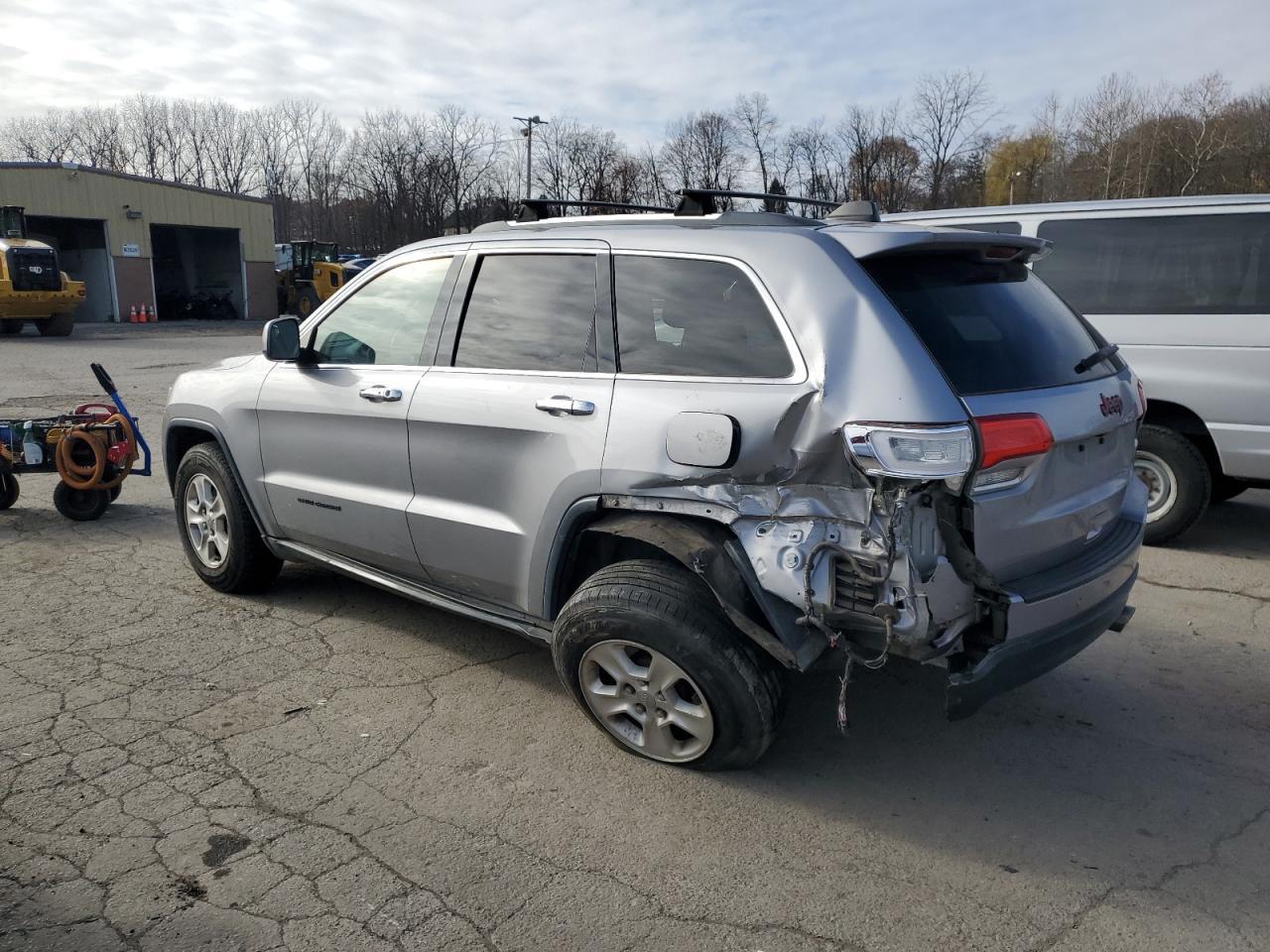 2017 Jeep Grand Cherokee Laredo - Фото 2