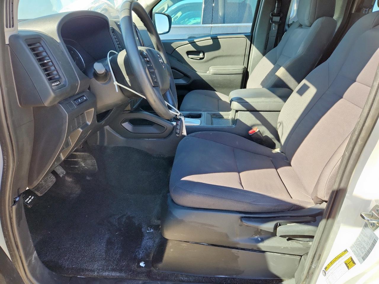 2024 Nissan Frontier S - Image 7