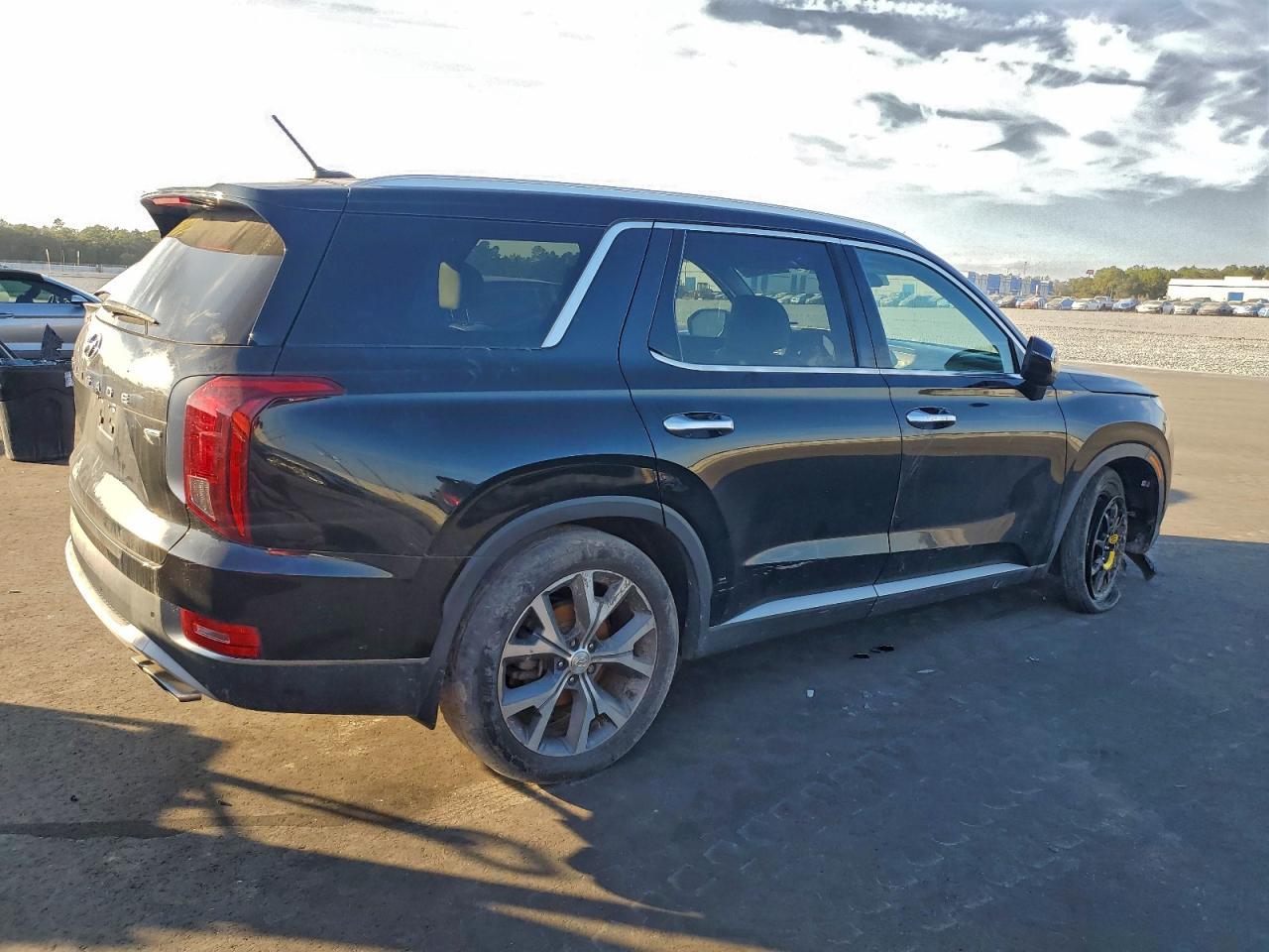 2020 Hyundai Palisade Sel - Image 3