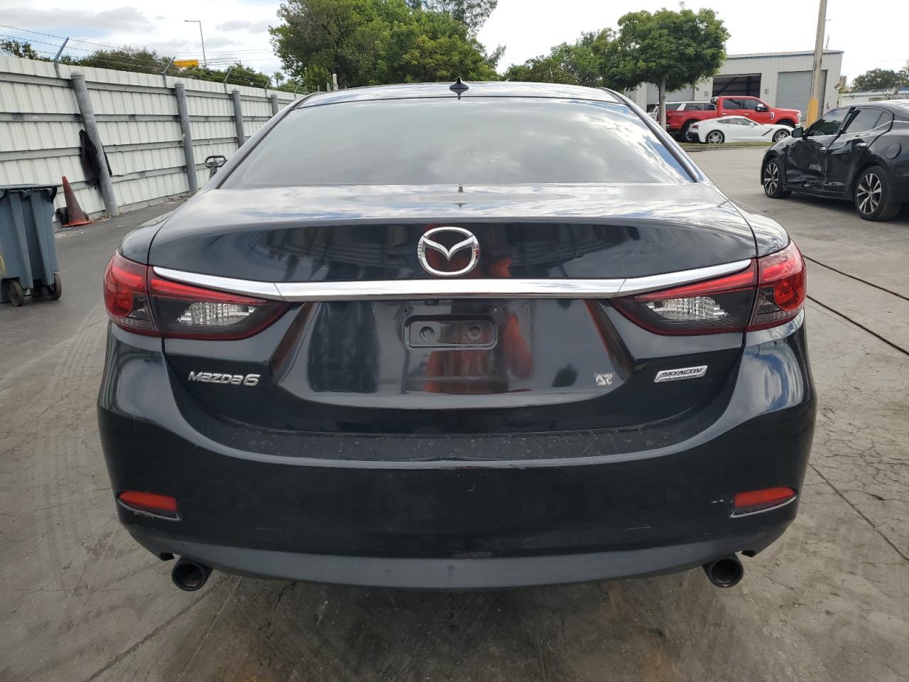 2017 Mazda 6 Grand Touring - Image 6