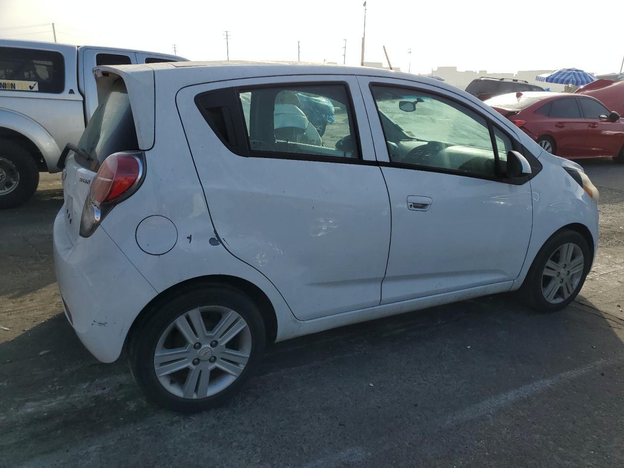 2014 Chevrolet Spark 1Lt - Image 3