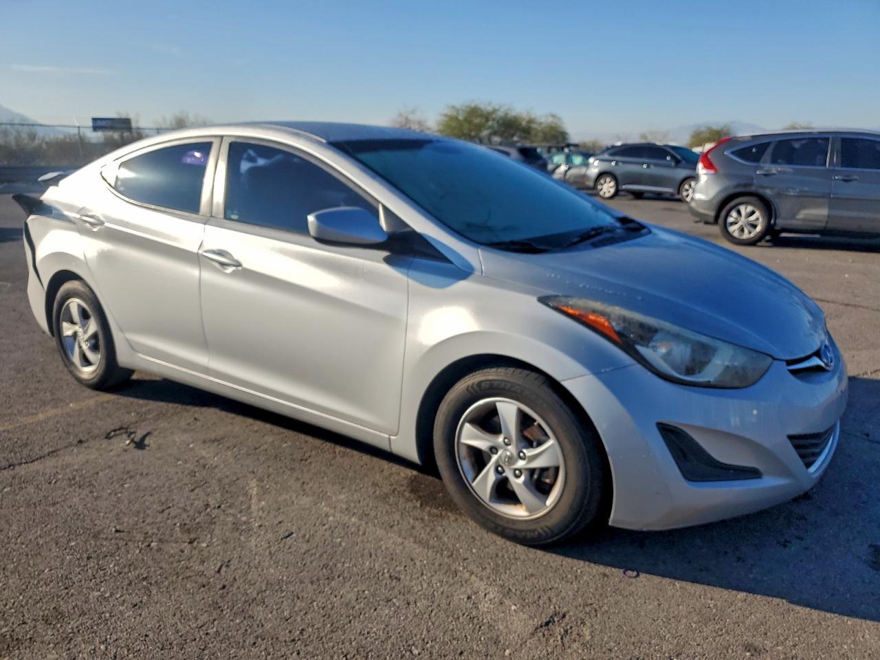 2014 Hyundai Elantra Se - Фото 4